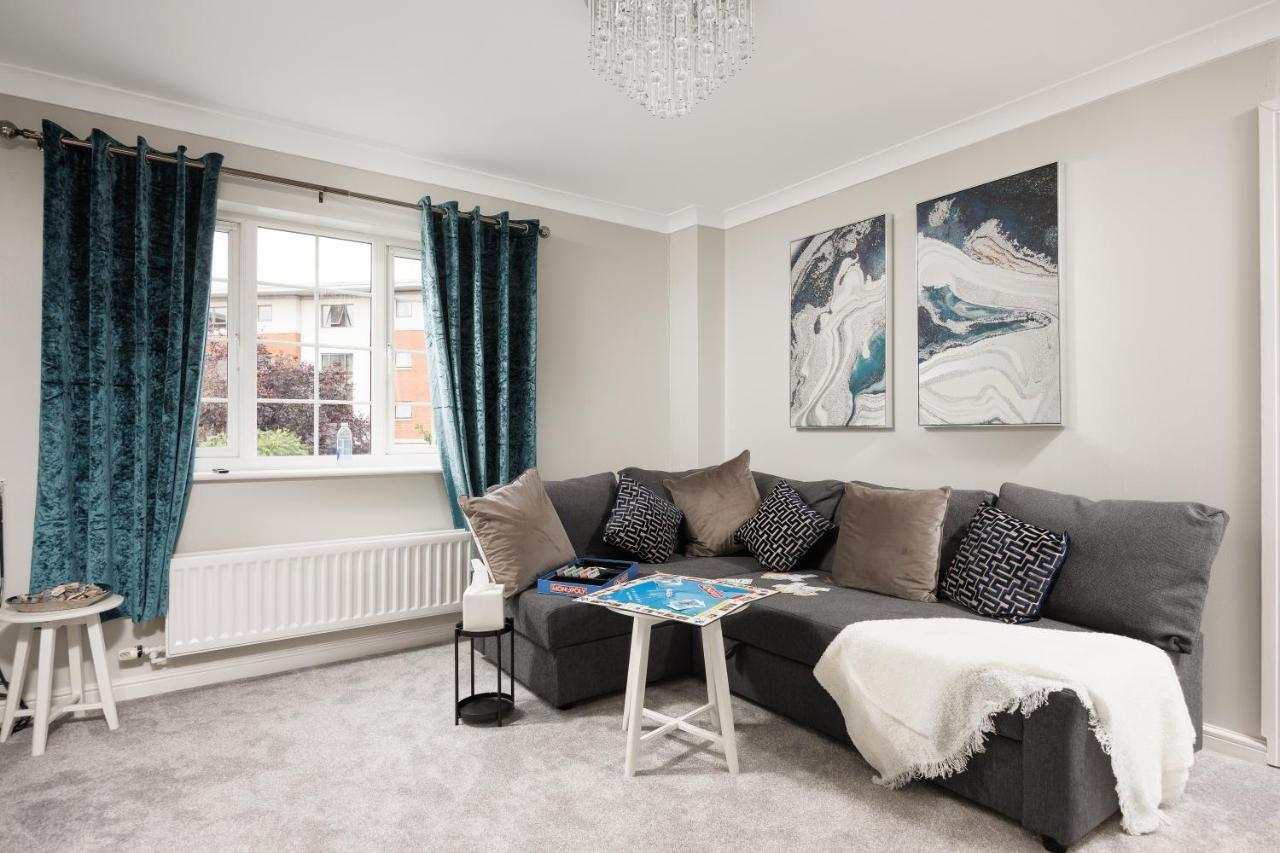 Home From Home Northampton Bagian luar foto