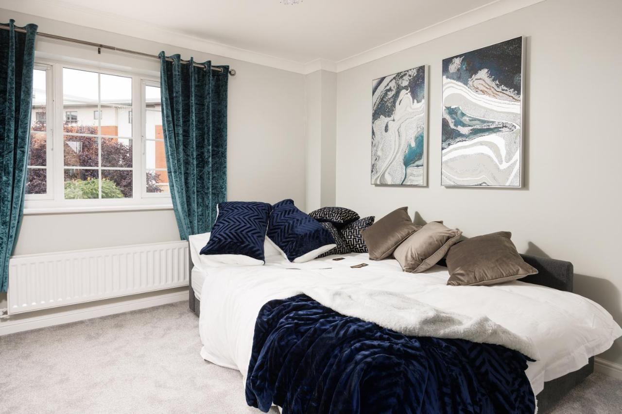 Home From Home Northampton Bagian luar foto